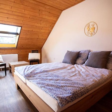 Tina Apartments Černá v Pošumaví Екстериор снимка