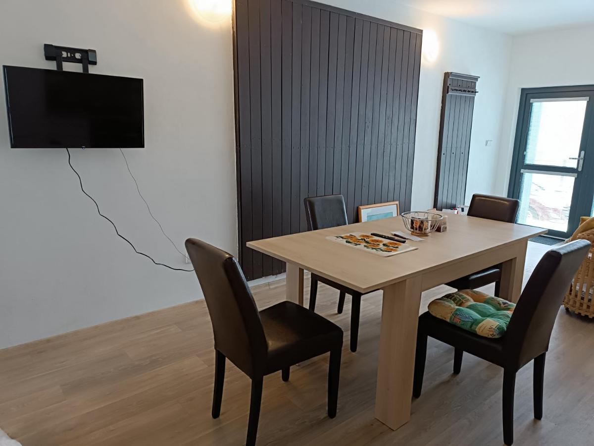 Tina Apartments Černá v Pošumaví Екстериор снимка